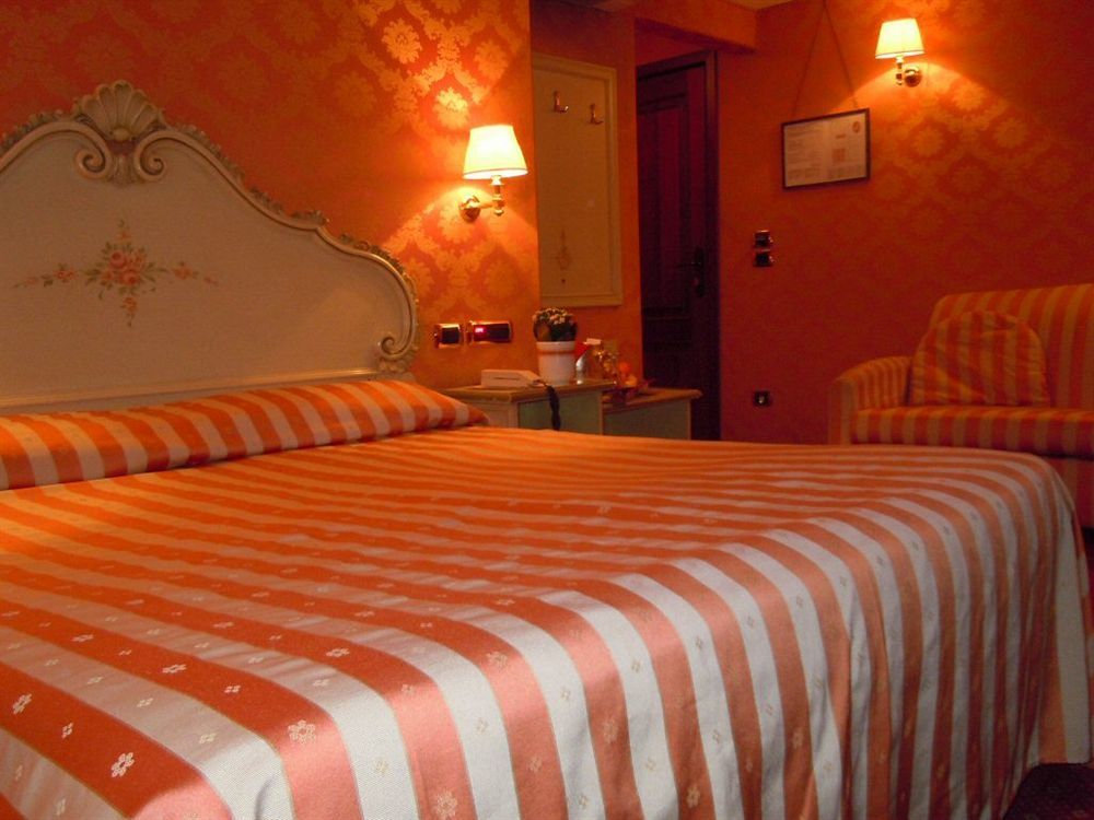 Hotel Lux Venetië Buitenkant foto